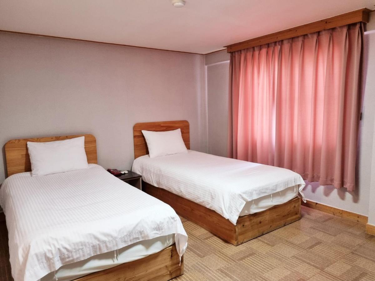 Hotel G Jeju Extérieur photo